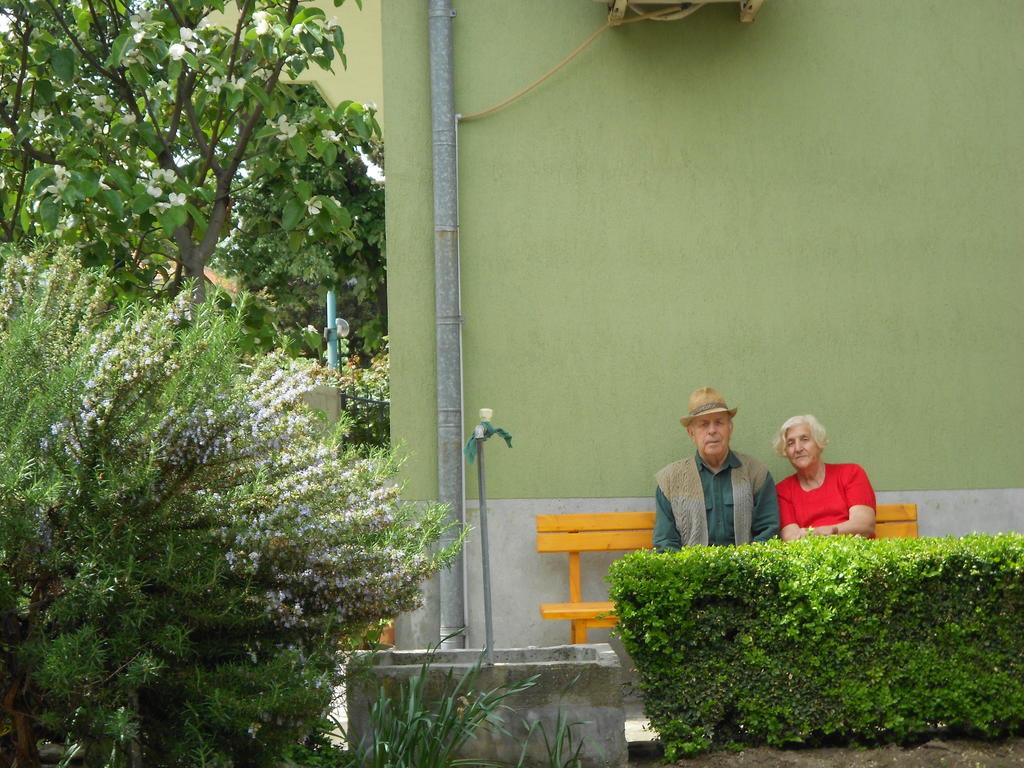 Nelly Guest House Sozopol Exterior foto